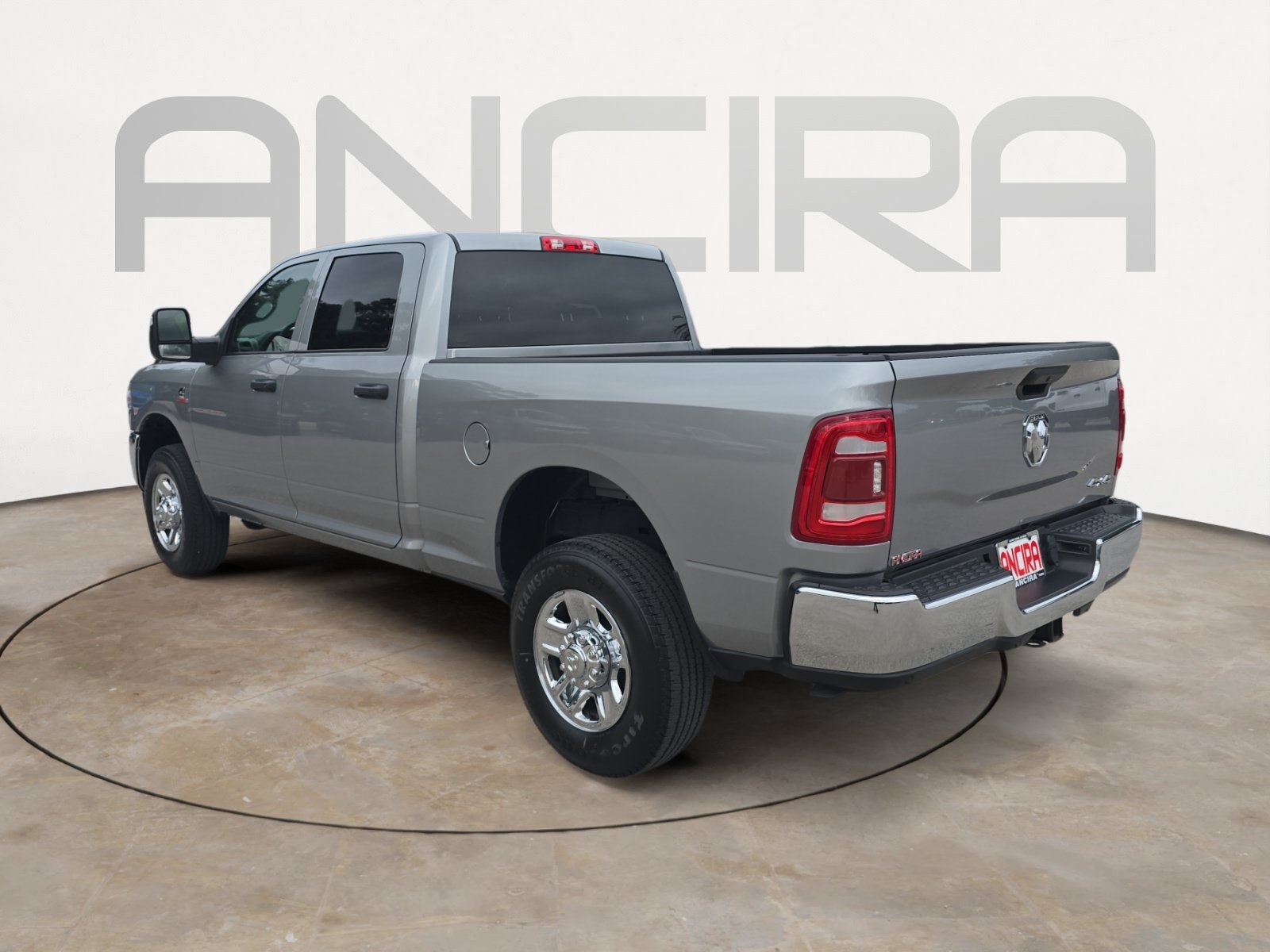 Certified Used 2024 Billet Silver Metallic Clearcoat Ram Tradesman image 8