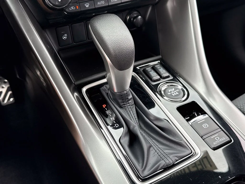 2025 Mitsubishi Eclipse Cross Black Edition - Photo 21