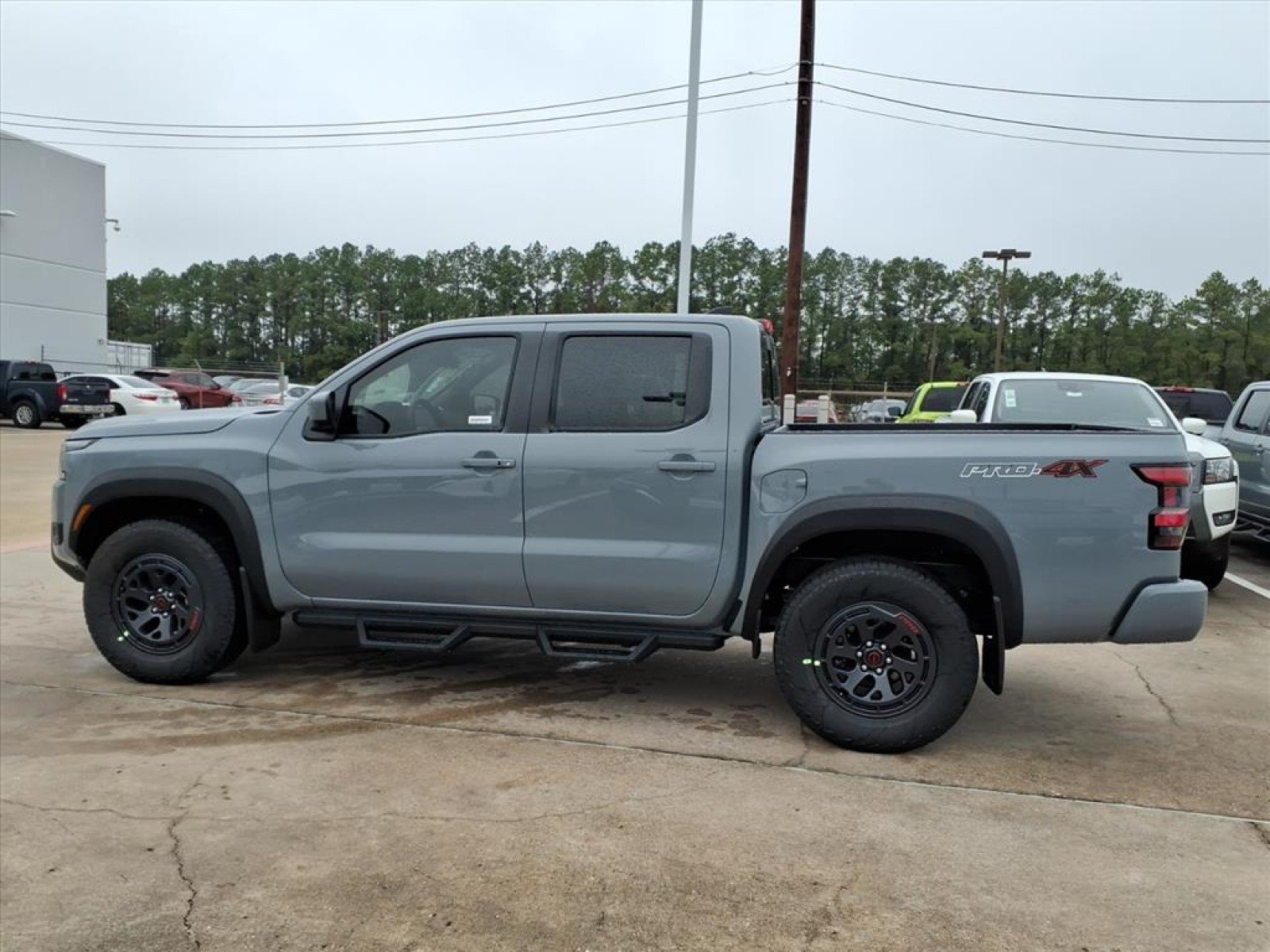 2026 Nissan Frontier Crew Cab PRO-4X® - 7