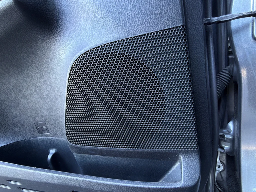 Used 2018 Gray Toyota XLE image 31