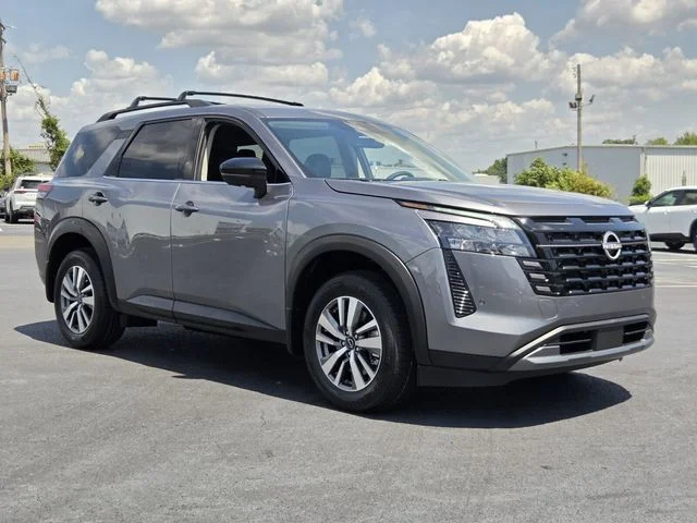 New 2026 Gun Metallic Nissan SL image 6
