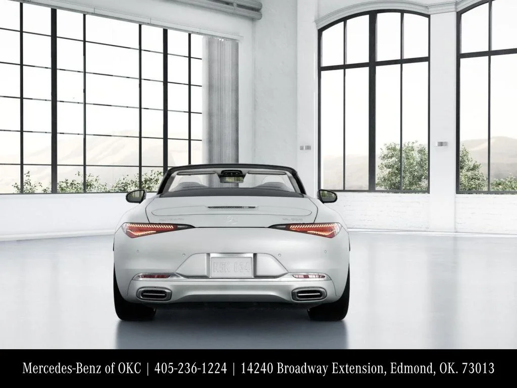 New 2026 MANUFAKTUR moonlight white magno (White Ambiance) Mercedes-Benz Maybach SL 680 image 25