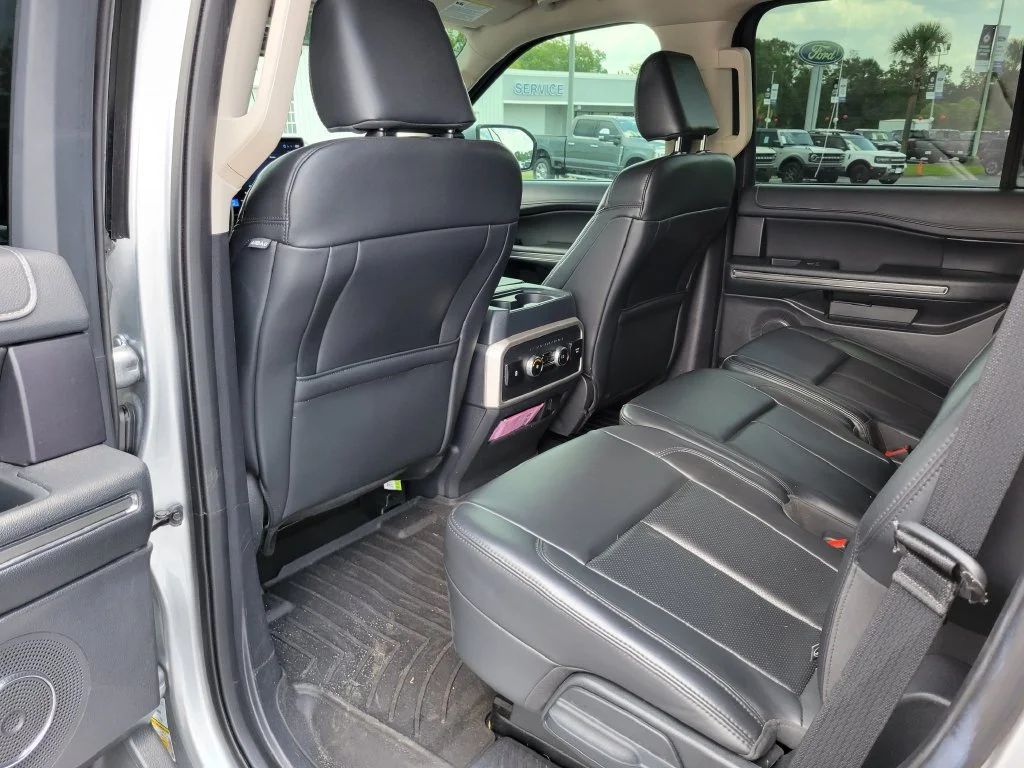 Used 2024 Silver Ford XLT image 15