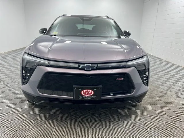 Used 2024 Gray Chevrolet RS image 3