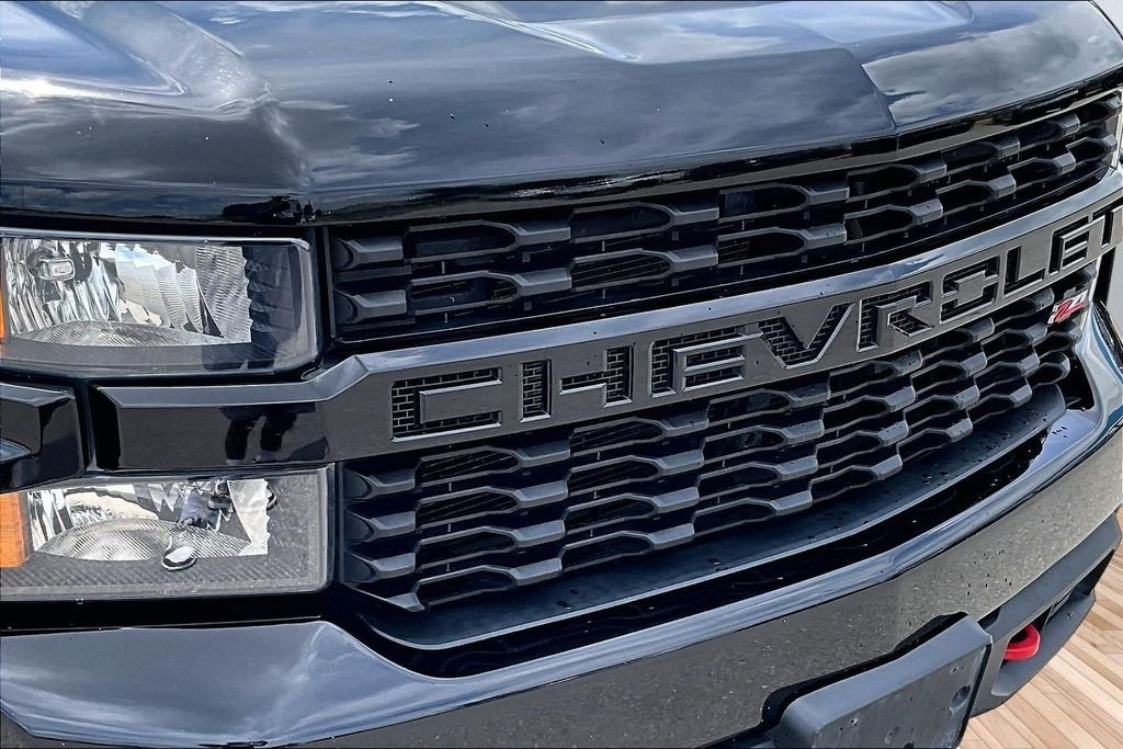 Used 2021 Black Chevrolet Custom Trail Boss image 23