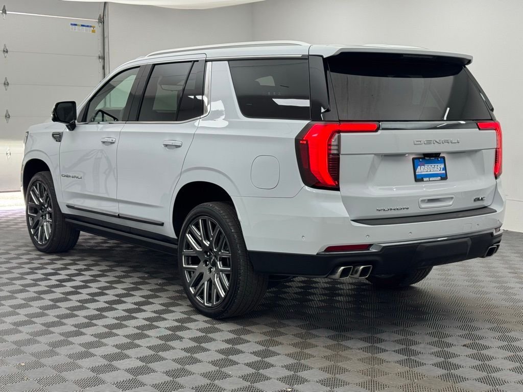 Used 2026 Glacier White Tricoat GMC Denali Ultimate image 16