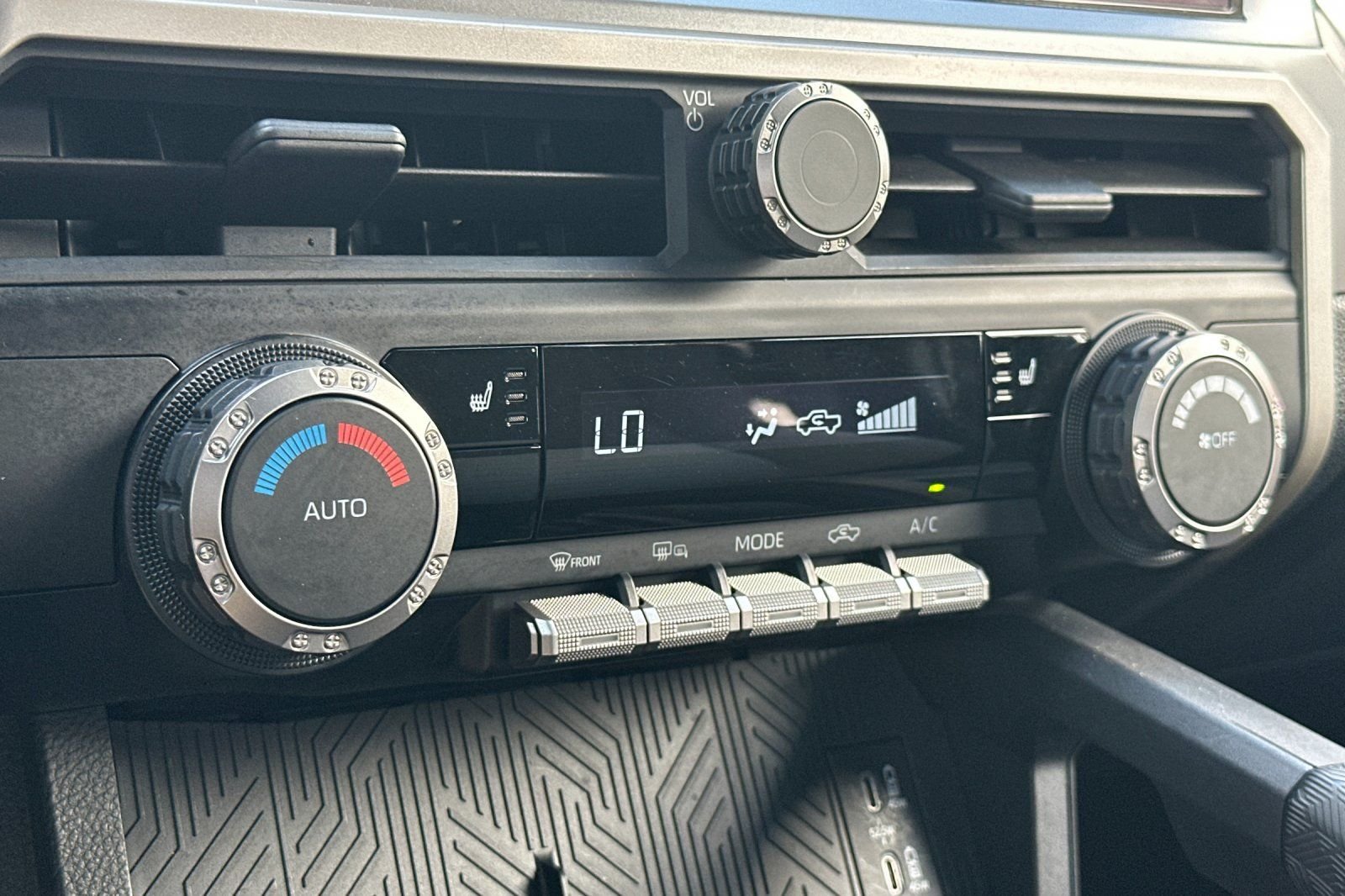 Used 2024  Toyota TRD Off-Road image 18