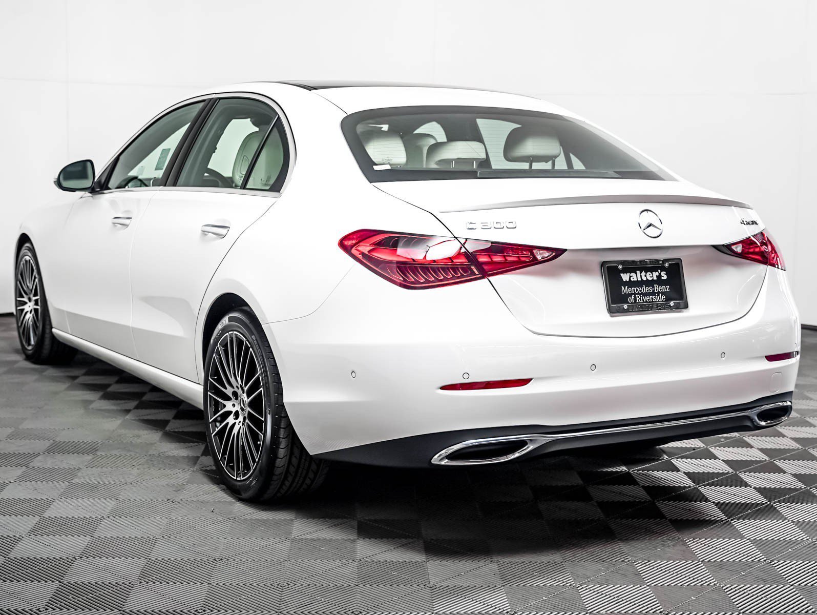 New 2026 Polar White Mercedes-Benz C 300 image 2