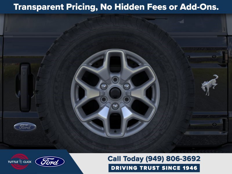 New 2025 Shadow Black Ford Badlands image 24
