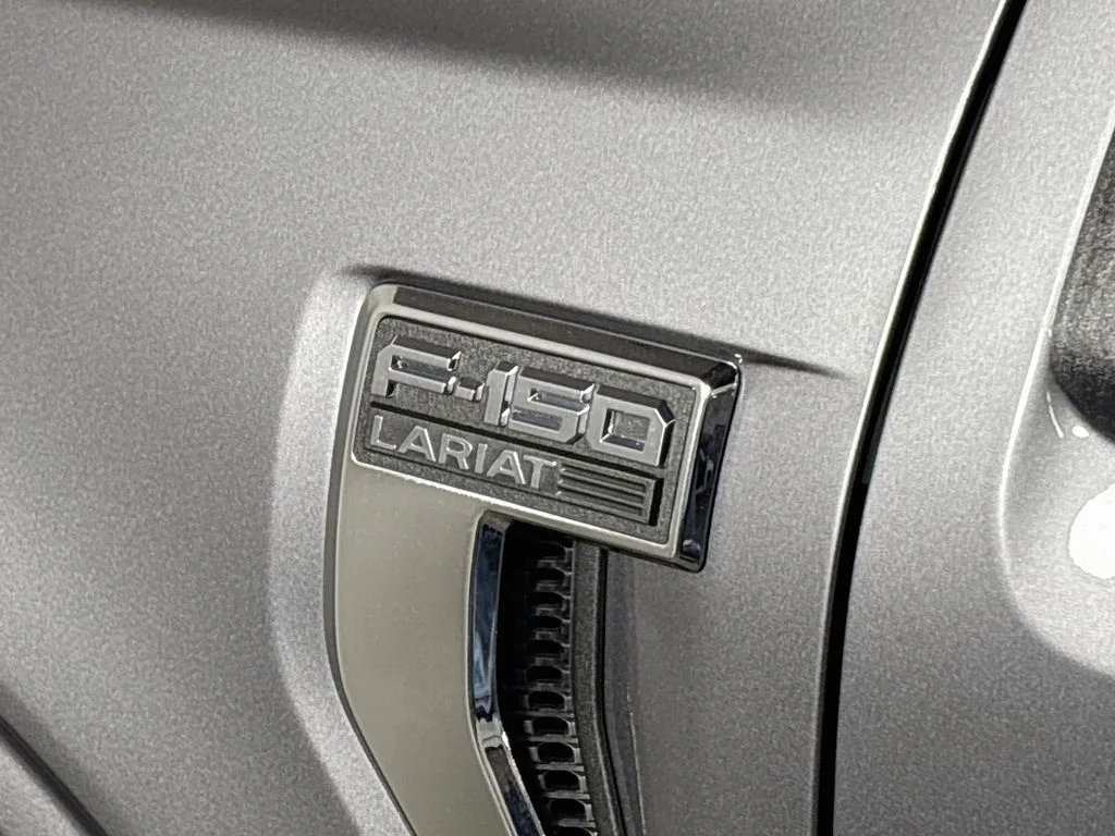 Used 2023 Gray Ford Lariat image 24