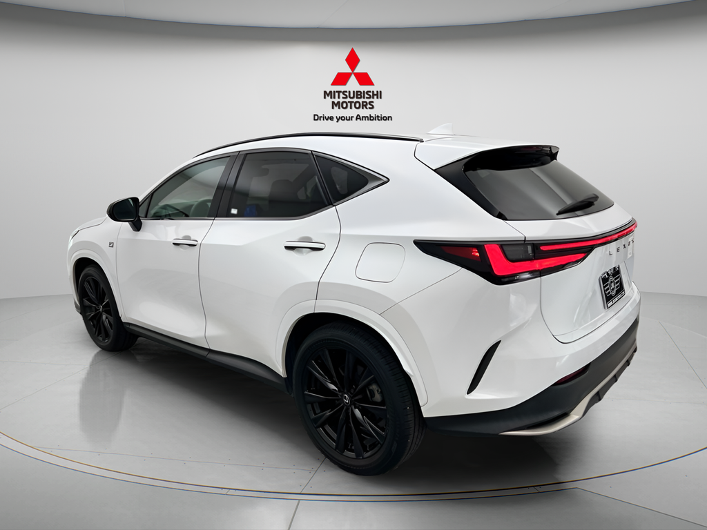Used 2024 Ultra White Lexus 350 F SPORT Handling image 6