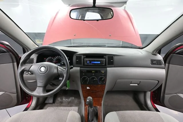 Used 2007 Red Toyota LE image 22