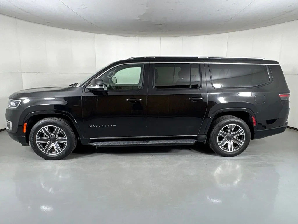 Used 2024 Black Jeep Series II image 5