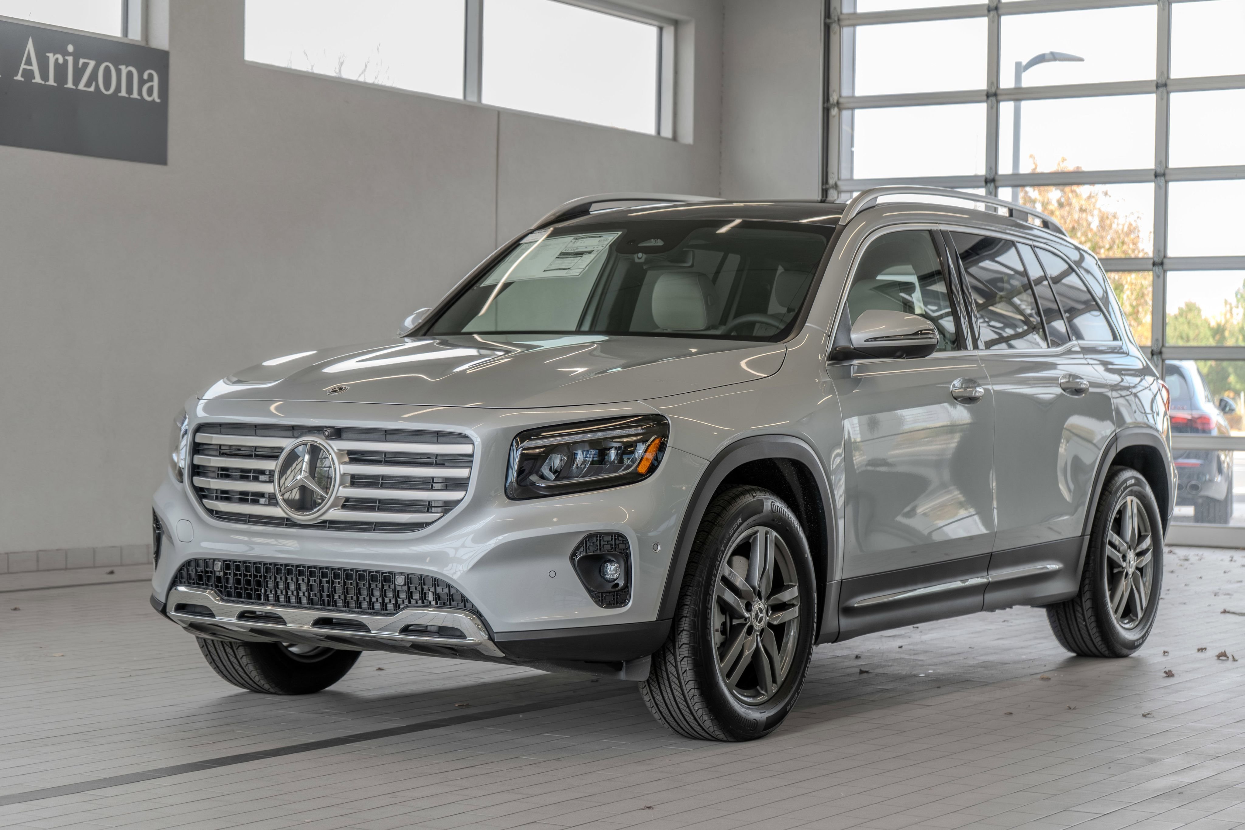 New 2026 Cirrus Silver Metallic Mercedes-Benz GLB 250 image 25