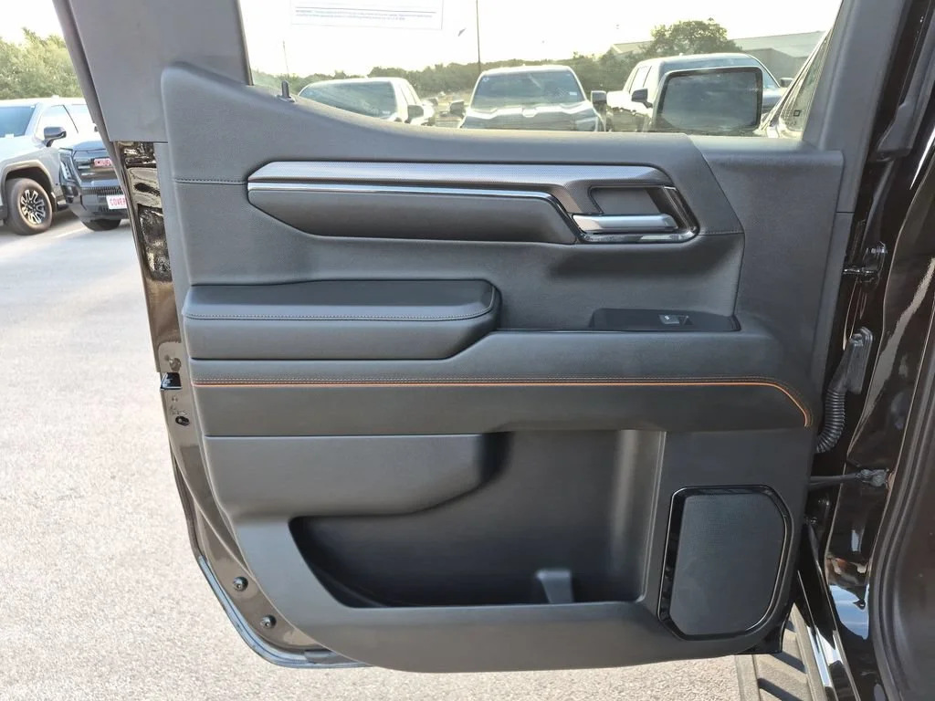 Used 2024 Onyx Black GMC AT4 image 37