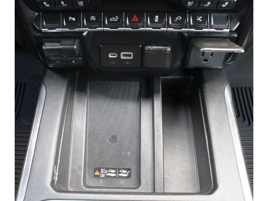 Used 2020 Northsky Blue Metallic Chevrolet LTZ image 13