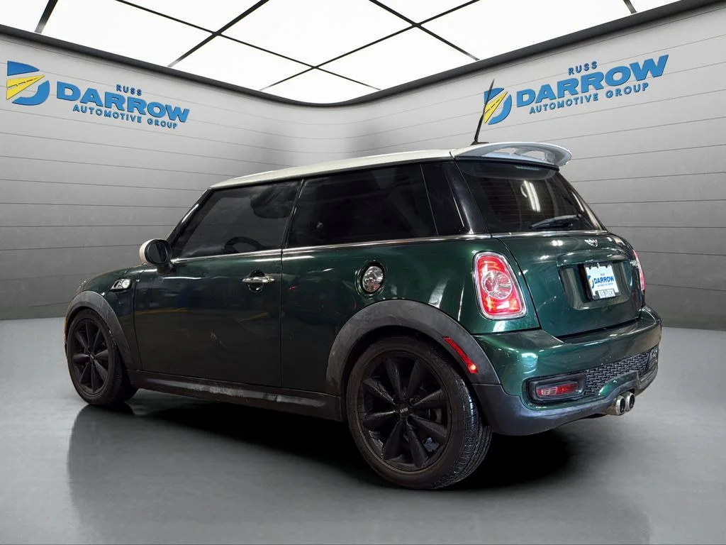 Used 2013 Green MINI Base image 3