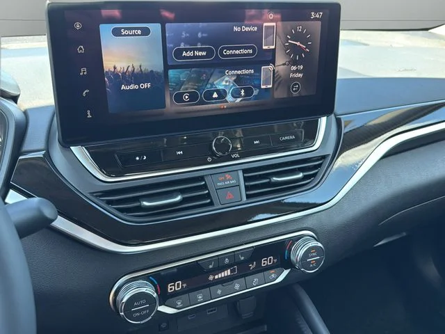 New 2026 Super Black Nissan 2.5 SR image 19