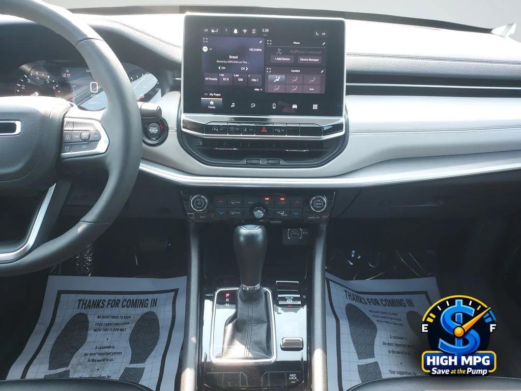 2025 Jeep Compass Limited - Photo 14