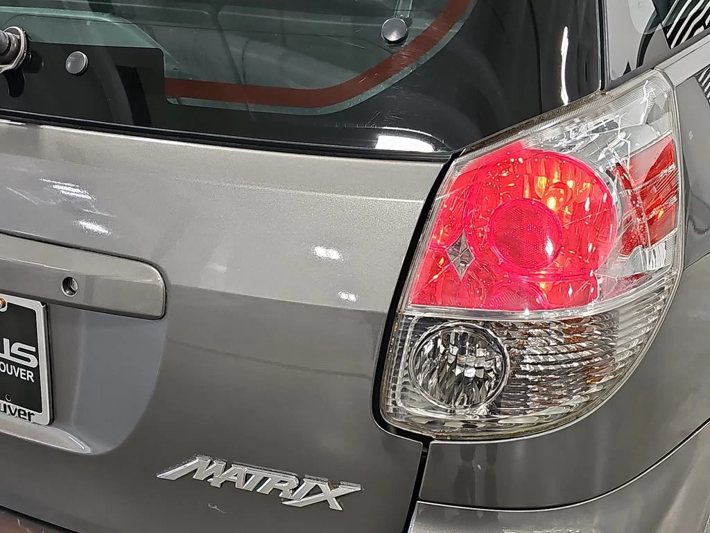 Used 2008 Gray Toyota XR image 34