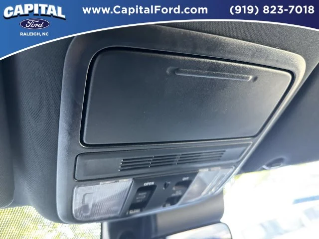 Used 2023  Honda EX-L image 33