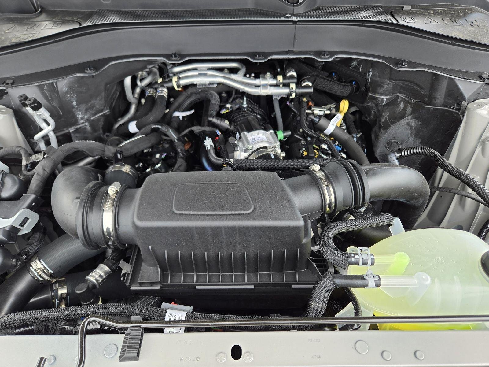 New 2026 Vapor Blue Metallic Ford Tremor® image 20
