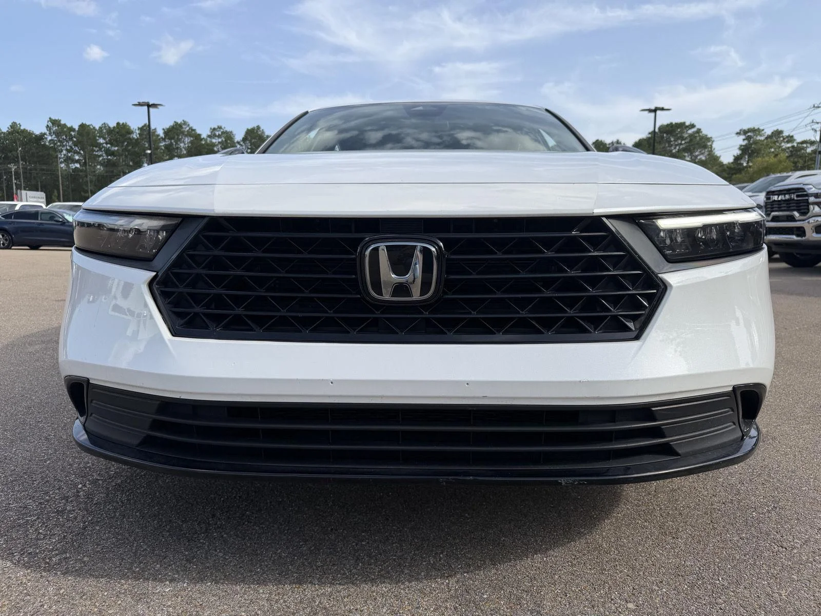 Used 2023 Platinum White Pearl Honda Sport-L image 22