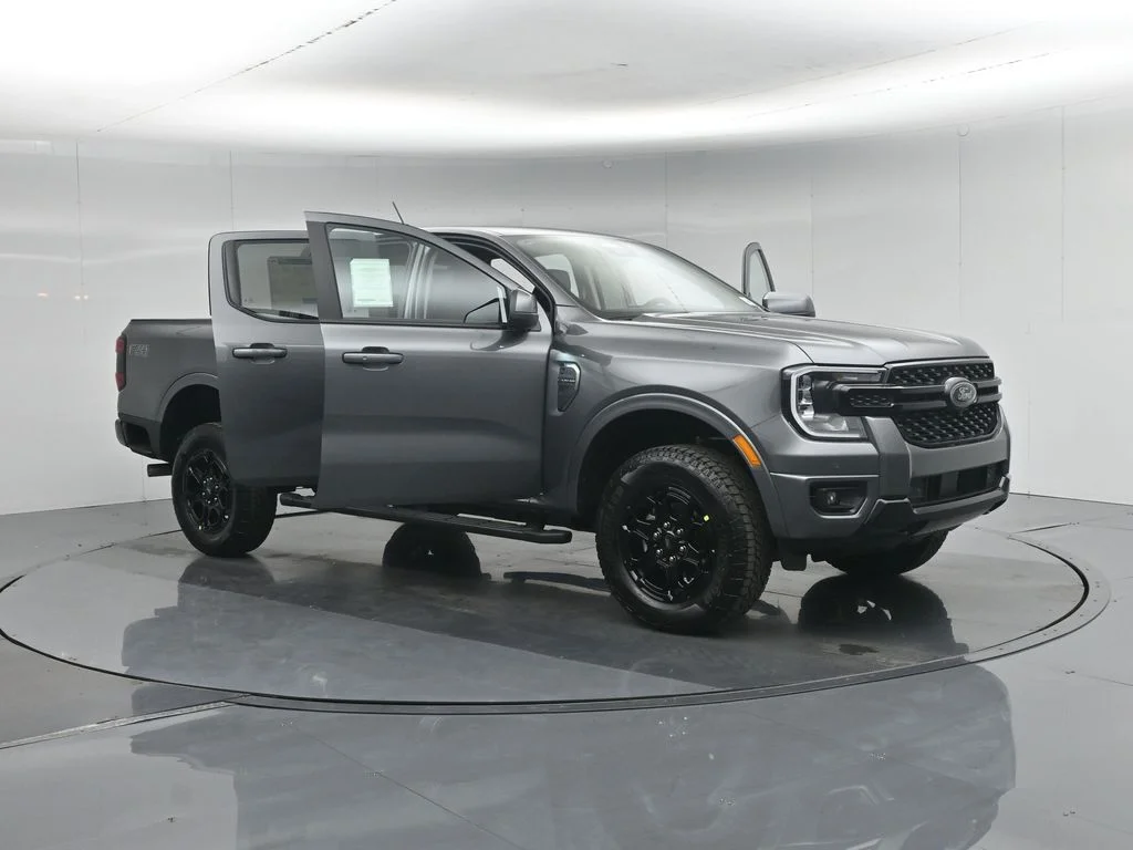 New 2026 Gray Ford Lariat image 33