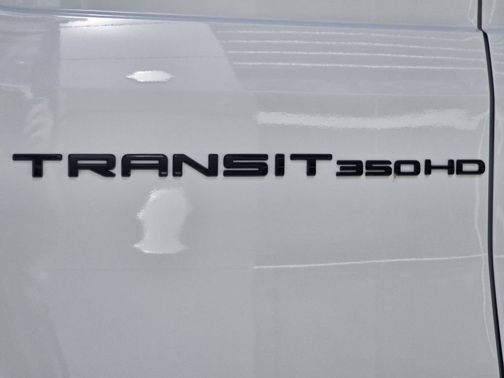 New 2026 Oxford White Ford Base image 26