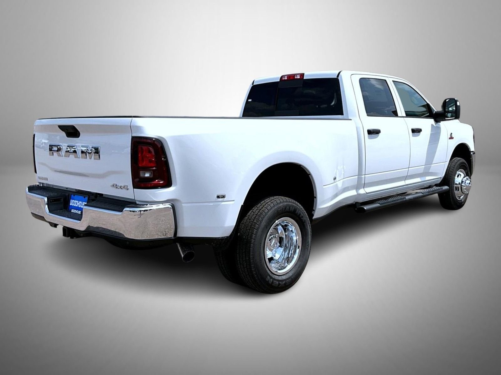 New 2026 Bright White Clear-Coat Exterior Paint RAM Tradesman image 5