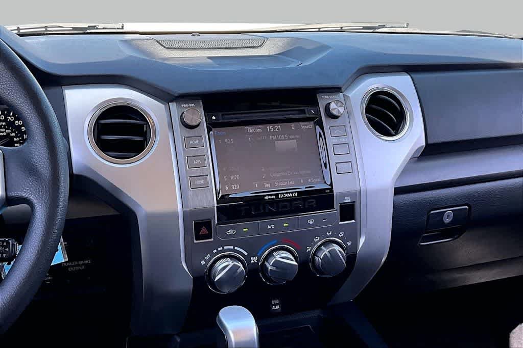 Used 2019 Super White Toyota SR5 image 24