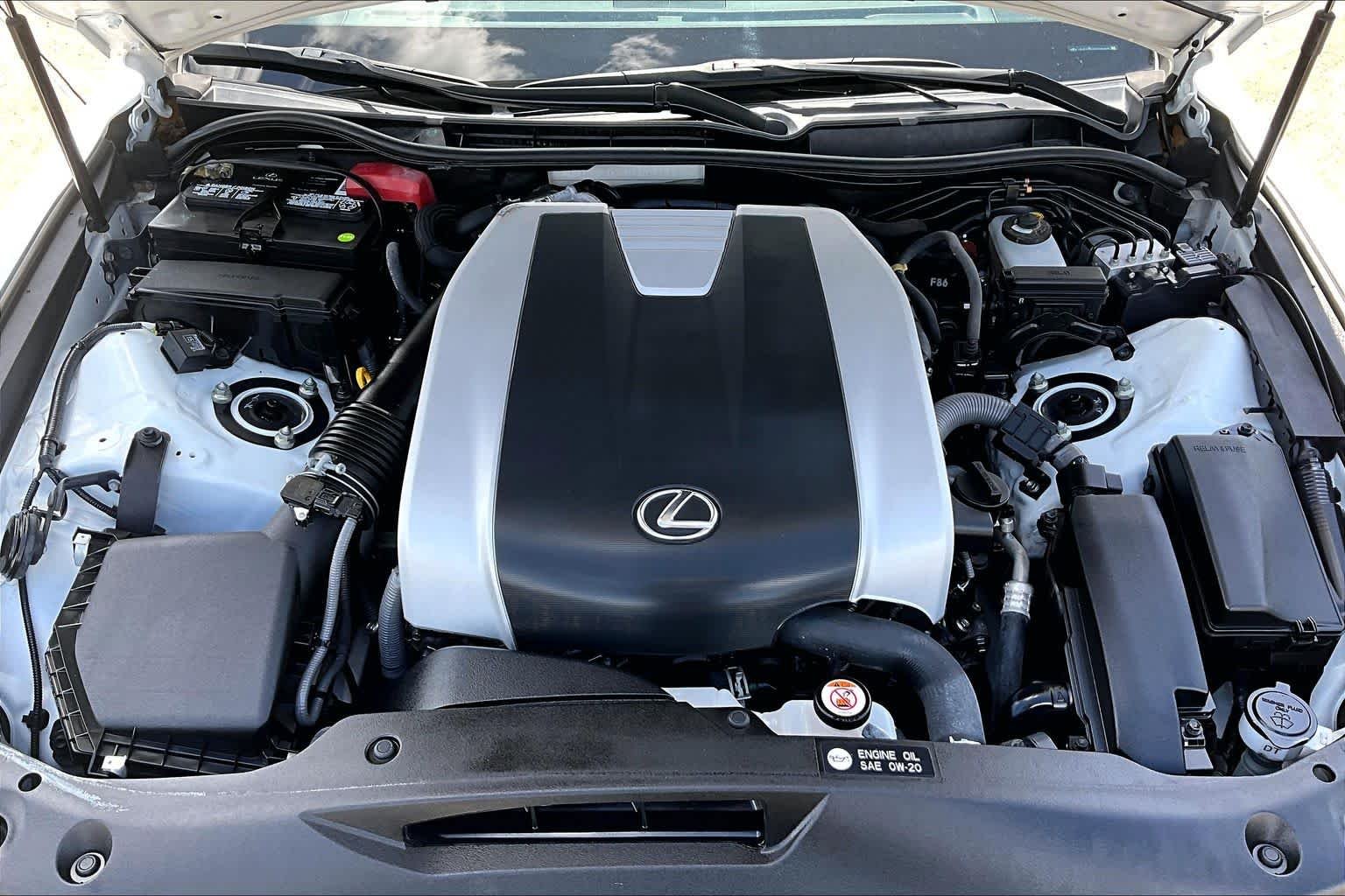 Used 2023 Ultra White Lexus F SPORT image 32