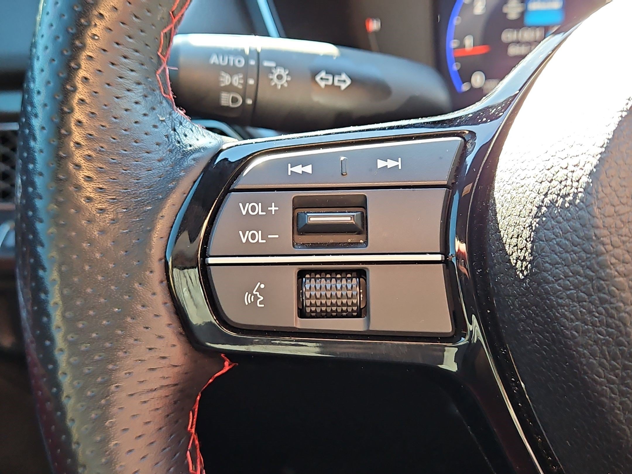 Certified Used 2025 Black Acura Type S image 16