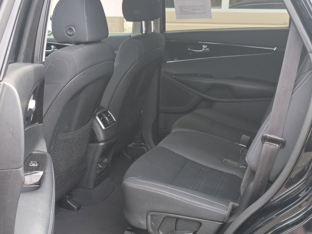 Used 2020 Black Kia LX image 17