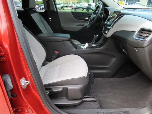 Used 2020 Red Chevrolet LT image 9