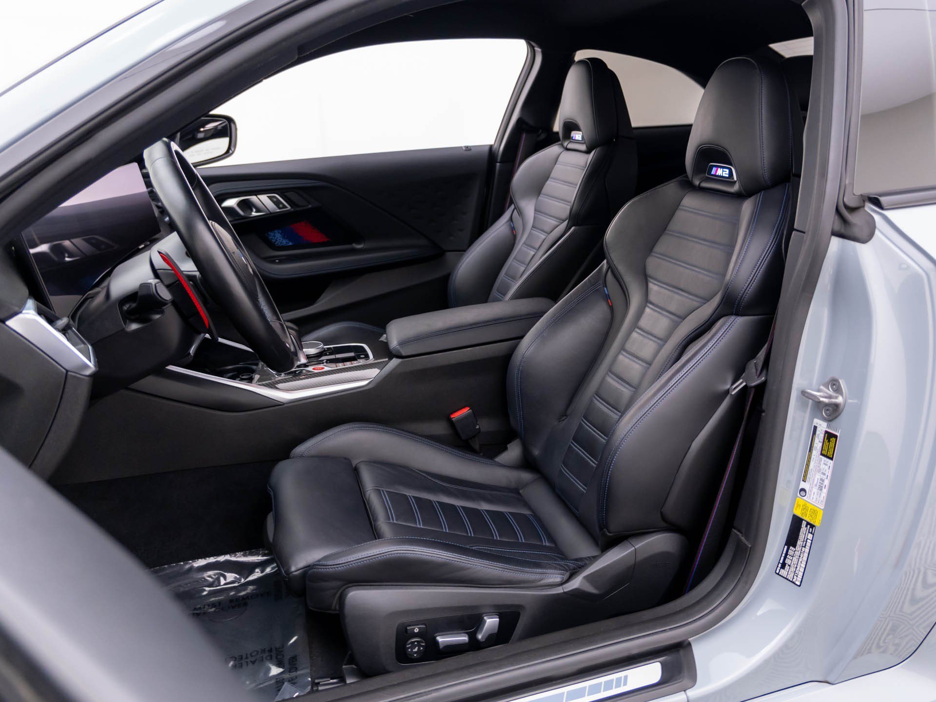 Certified Used 2023 Brooklyn Grey Metallic BMW Base image 17
