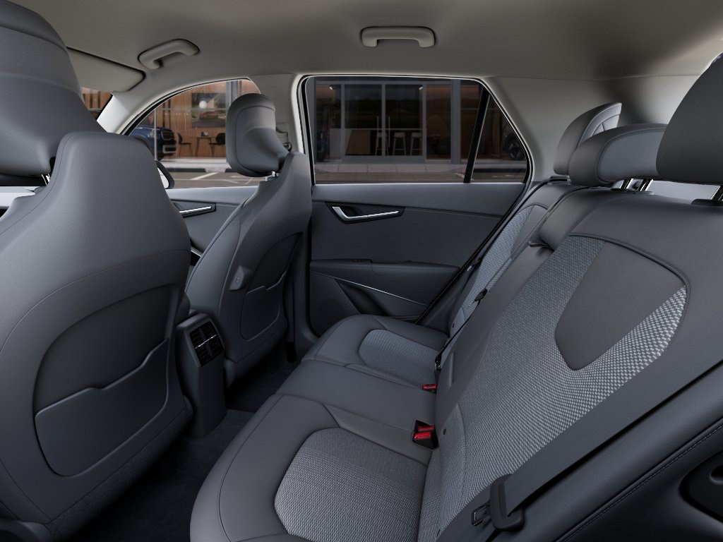 New 2026 Snow White Pearl Kia EX image 18