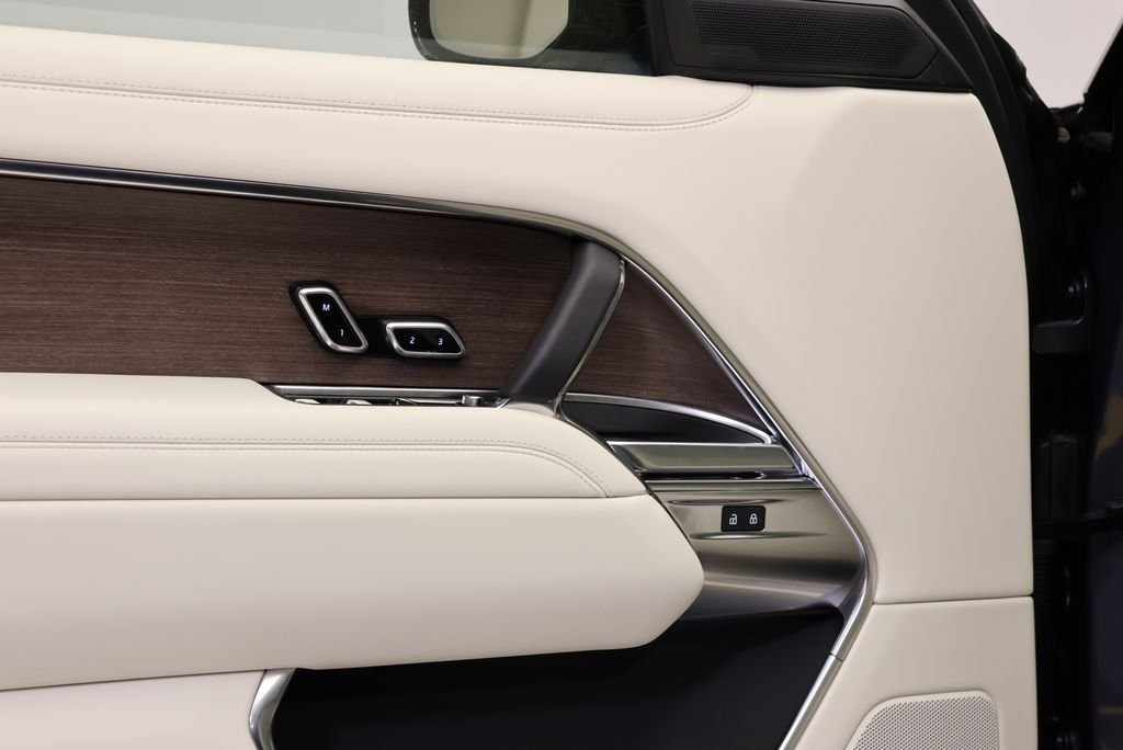 2026 Land Rover Range Rover SE - Photo 27