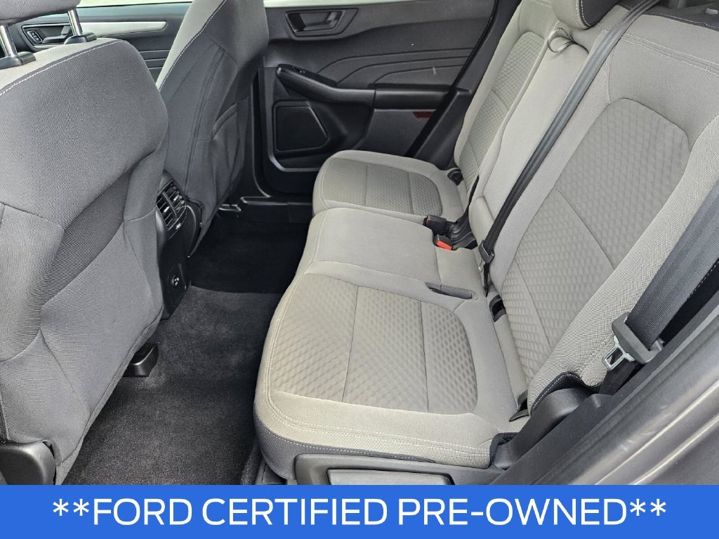 Used 2022 Gray Ford SE image 20