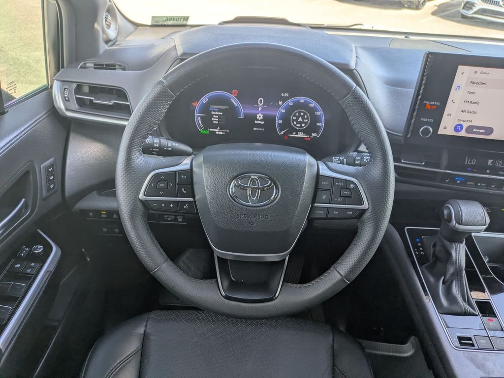 Used 2025 Beige Toyota Platinum image 27