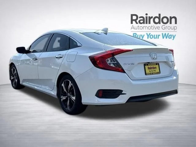 Used 2018 White Orchid Pearl Honda Touring image 5