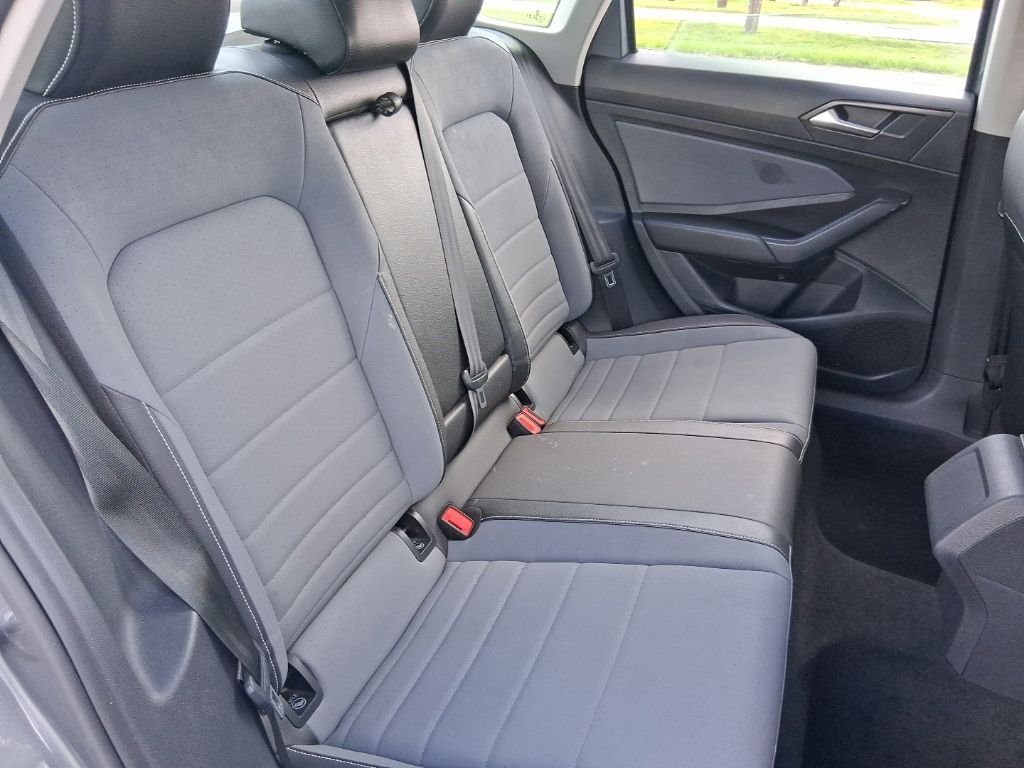 2025 Volkswagen Jetta SE - Photo 19