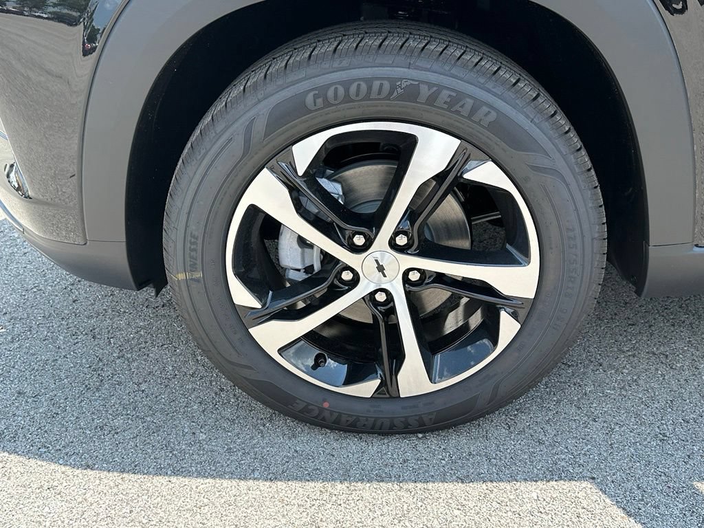 New 2026 Mosaic Black Metallic Chevrolet 1RS image 10