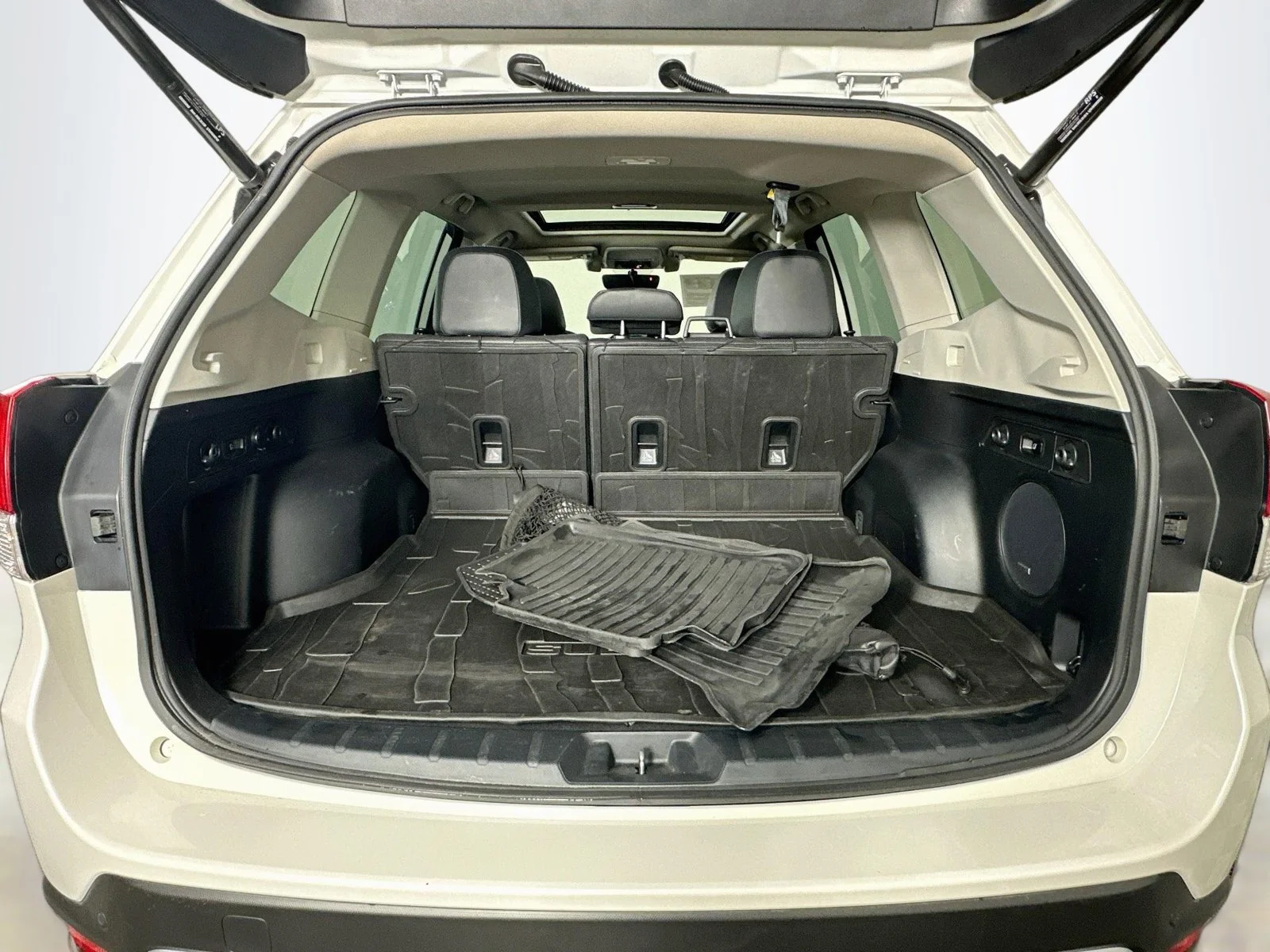 Used 2021 Crystal White Pearl Subaru Touring image 28
