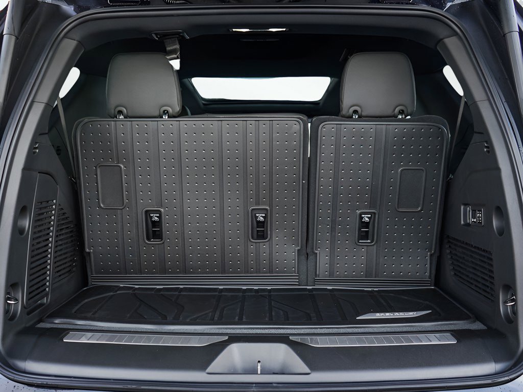 2026 Chevrolet Tahoe High Country - Photo 7