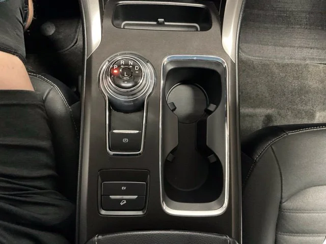Used 2018 Black Ford SE Luxury image 36