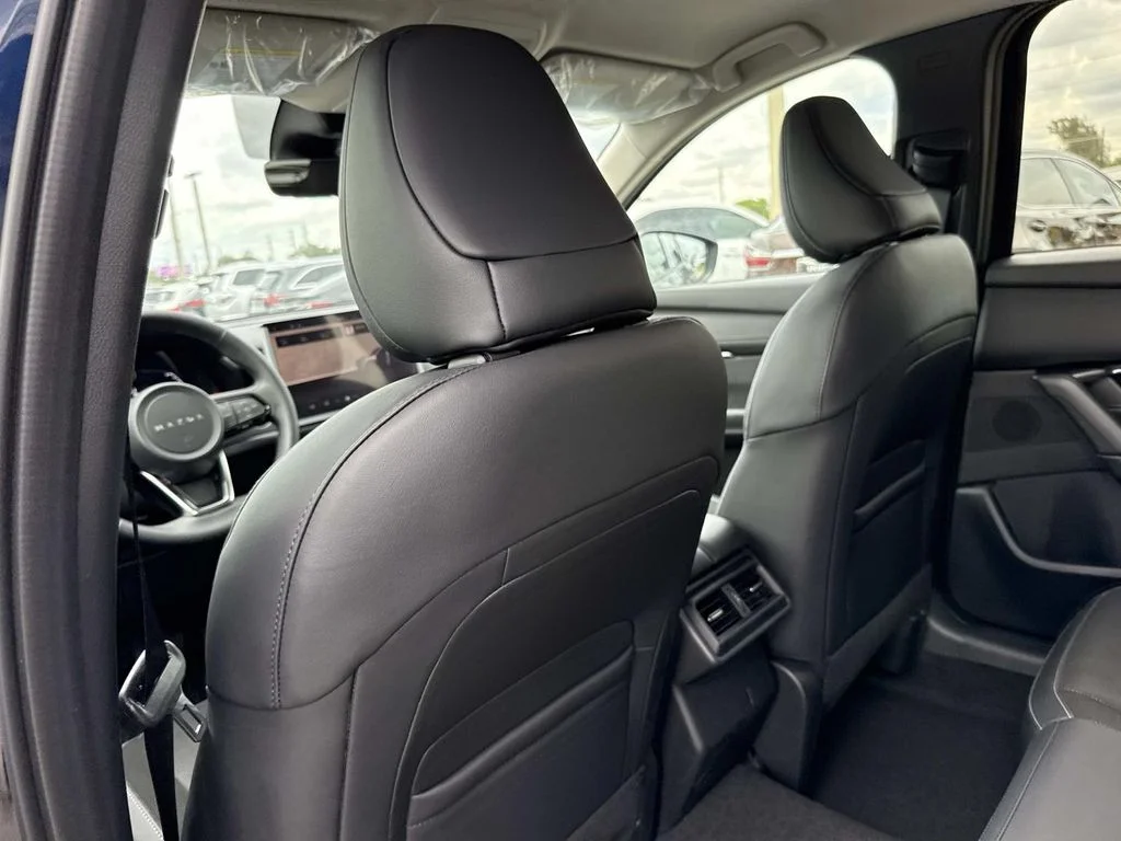 New 2026 Navy Blue Mica Mazda 2.5 S Preferred AWD image 15