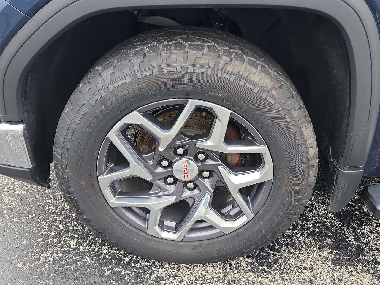 Used 2022 Blue GMC SLT image 10