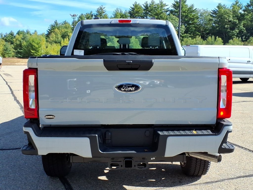 2026 Ford F-250 Super Duty XL - Photo 6