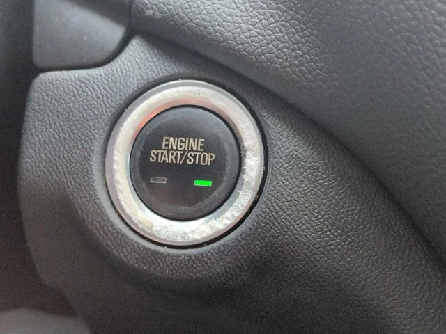 Used 2020 Silver Chevrolet LT image 18